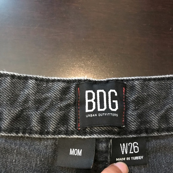 Urban Outfitters Mom Jeans - Picture 4 of 5